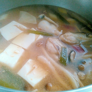 牡蠣と豆腐と野菜の生姜梅酢&甘味噌鍋
